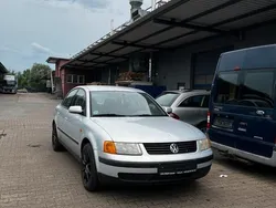 Silber Gebraucht 1998 VW Passat Limousine | 1.000 € (Guter Preis)