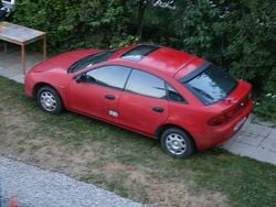 Rot Gebraucht 1995 Mazda 323F Kleinwagen | 699 €