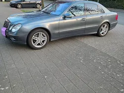 Grau Gebraucht 2008 Mercedes E230 Avantgarde Limousine | 9.650 € (Fairer Preis)