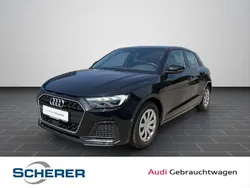 Mythosschwarz metallic (metallic) Gebraucht 2022 Audi A1 Sportback Advanced Plus Kleinwagen | 19.800 € (Guter Preis)
