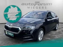 Schwarz Gebraucht 2024 Skoda Octavia Kombi | 29.381 € (Fairer Preis)