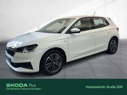 Candyweiß Gebraucht 2022 Skoda Fabia Tour Limousine | 14.790 € (Fairer Preis)