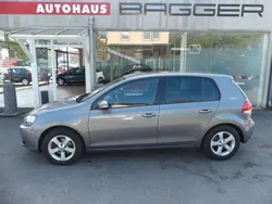 Grau Gebraucht 2010 VW Golf VI Team Limousine | 7.990 € (Teuer)