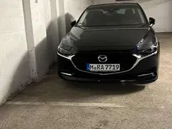 Blau Gebraucht 2020 Mazda 3 Selection Limousine | 20.500 € (Guter Preis)