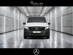 Weiß Gebraucht 2025 Mercedes Vito Van / Kleinbus | 35.462 € (Guter Preis)