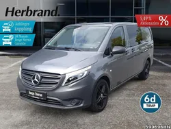Grau Gebraucht 2021 Mercedes Vito Van / Kleinbus | 39.865 € (Etwas zu teuer)