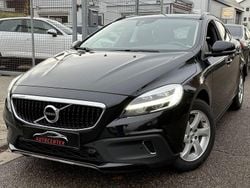 Schwarz Gebraucht 2019 Volvo V40 Plus SUV | 16.900 € (Guter Preis)