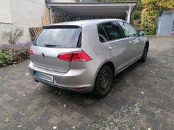 Grau Gebraucht 2014 VW Golf VII Highline Limousine | 8.900 € (Guter Preis)