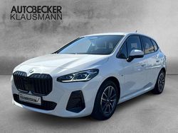 Weiss Gebraucht 2024 BMW 218 Active Tourer M Sport Van / Kleinbus | 32.798 € (Fairer Preis)