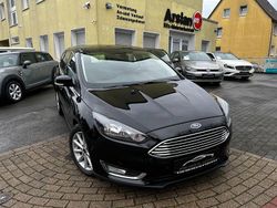 Schwarz Gebraucht 2017 Ford Focus Limousine | 8.950 € (Fairer Preis)