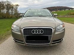 Grau Gebraucht 2005 Audi A4 Kombi | 2.490 € (Superpreis)