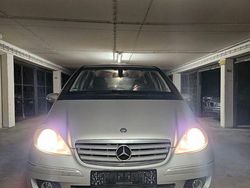 Silber Gebraucht 2005 Mercedes A150 Elegance Van / Kleinbus | 2.590 € (Fairer Preis)