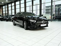 Schwarz Gebraucht 2021 Mercedes A180 AMG line Limousine | 25.480 € (Guter Preis)
