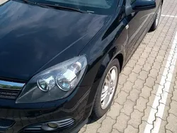 Schwarz Gebraucht 2007 Opel Astra Cabriolet Cabrio | 4.499 € (Etwas zu teuer)