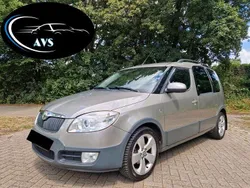 Grau Gebraucht 2008 Skoda Roomster Scout Kombi | 4.950 €