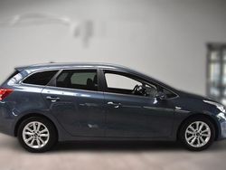 Blau metallic Gebraucht 2018 Kia Ceed Sportswagon DREAM-TEAM Edition Kombi | 12.720 € (Fairer Preis)