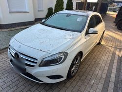 Weiß Gebraucht 2014 Mercedes A180 Urban Limousine | 9.500 € (Guter Preis)
