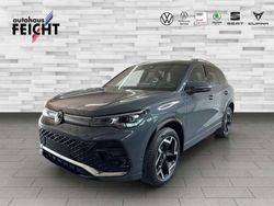 Delfingrau metallic Neu 2025 VW Tiguan R-line SUV | 69.389 €