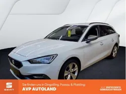 Nevada weiss Gebraucht 2024 Seat Leon FR Kombi | 27.520 € (Guter Preis)