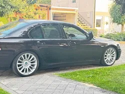 Andere farben Gebraucht 2007 BMW 750 Limousine | 10.500 € (Teuer)