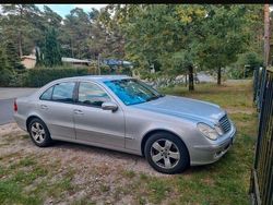 Silber Gebraucht 2004 Mercedes 320 Kombi | 6.050 €