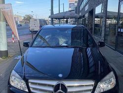 Schwarz Gebraucht 2009 Mercedes C200 Avantgarde Limousine | 7.000 € (Fairer Preis)