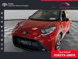 Rot Neu 2024 Toyota Aygo Team Kleinwagen | 19.499 €