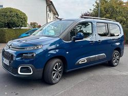 Blau Gebraucht 2018 Citroën Berlingo Feel Van / Kleinbus | 19.500 € (Teuer)