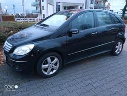 Schwarz Gebraucht 2006 Mercedes B150 Van / Kleinbus | 3.900 € (Fairer Preis)