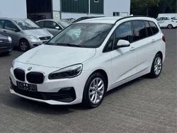 Alpinweiss iii Gebraucht 2021 BMW 218 Gran Tourer Advantage Van / Kleinbus | 23.900 € (Etwas zu teuer)