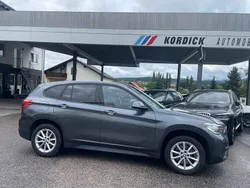 Grau Gebraucht 2021 BMW X1 Sport Line SUV | 27.900 € (Fairer Preis)