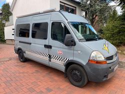 Grau Gebraucht 2006 Renault Master Van | 14.200 €