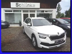 Candyweiss Gebraucht 2024 Skoda Kamiq Ambition SUV | 24.990 € (Etwas zu teuer)