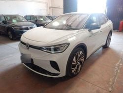 Blanco nevada (weiß), metallic Gebraucht 2024 VW ID.5 GTX SUV | 39.850 € (Superpreis)