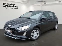Schwarz Neu 2024 Hyundai i20 Select Limousine | 17.990 € (Superpreis)