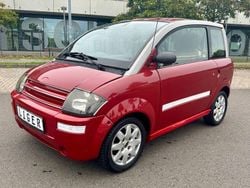 Rot Gebraucht 2005 Aixam Microcar Kleinwagen | 4.450 €