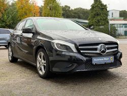 Schwarz Gebraucht 2012 Mercedes A180 Urban Limousine | 11.990 € (Etwas zu teuer)