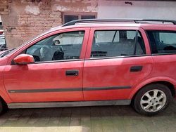 Rot Gebraucht 2001 Opel Astra Kombi | 1.300 € (Fairer Preis)