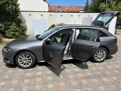 Grau Gebraucht 2020 Audi A4 Comfort Kombi | 21.500 € (Fairer Preis)