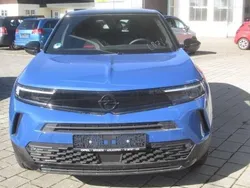 Voltaik blau Gebraucht 2023 Opel Mokka SUV | 24.690 € (Fairer Preis)