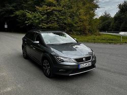 Grau Gebraucht 2017 Seat Leon X-Perience Xperience Kombi | 16.249 € (Teuer)