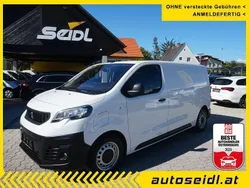 Weiß Gebraucht 2022 Peugeot e-Expert Premium Van | 19.900 € (Fairer Preis)