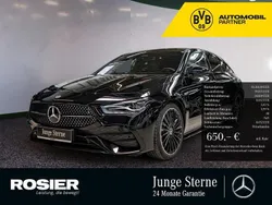 Schwarz / kosmosschwarz Gebraucht 2024 Mercedes CLA250 Shooting Brake Advanced Plus Kombi | 43.261 € (Etwas zu teuer)