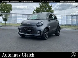 Bodypanels in titania grey (ma Gebraucht 2021 Smart ForTwo Electric Drive Cabrio | 17.900 €