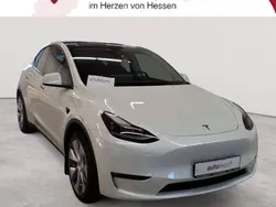 Weiß Gebraucht 2024 Tesla Model Y Long Range SUV | 38.589 € (Guter Preis)