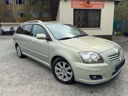 Grau Gebraucht 2009 Toyota Avensis Sol Kombi | 3.790 € (Guter Preis)
