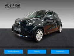 Schwarz Gebraucht 2022 Smart ForFour Electric Drive Limousine | 8.889 € (Fairer Preis)