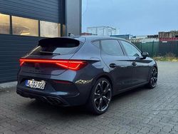 Grau Gebraucht 2023 Cupra Leon Kleinwagen | 27.900 € (Guter Preis)