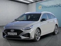 Grau Gebraucht 2024 Hyundai i30 Kombi | 23.699 € (Fairer Preis)