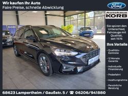 Schwarz Gebraucht 2021 Ford Focus ST-Line X Kombi | 26.900 €